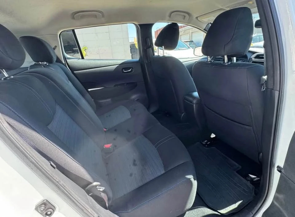 2019 Nissan Leaf - Image 18 of 20