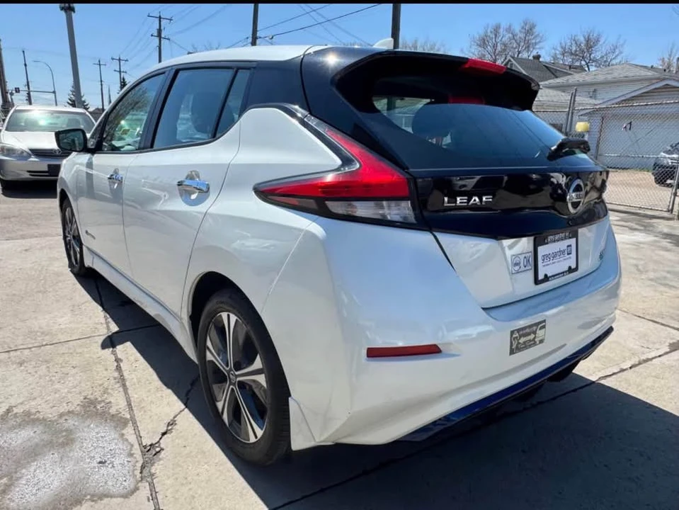 2019 Nissan Leaf - Image 5 of 20