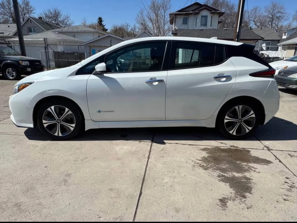 2019 Nissan Leaf - Image 3 of 20