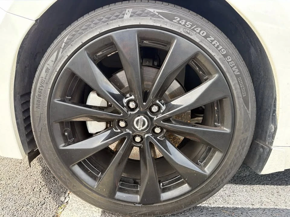 2019 Nissan Maxima 8th Gen - Image 7 of 11