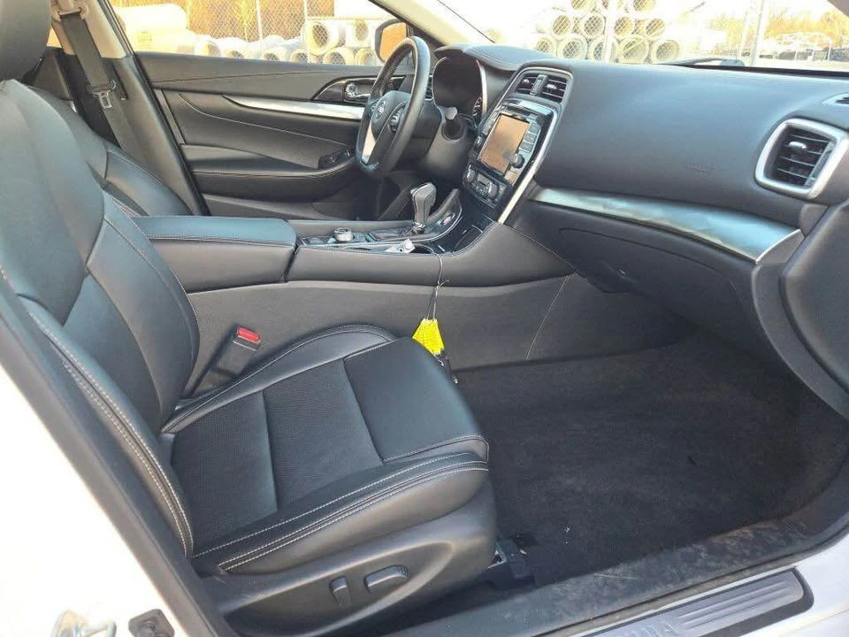 2019 Nissan Maxima 8th Gen - Image 12 of 13