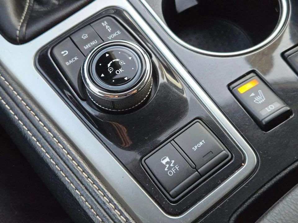 2019 Nissan Maxima 8th Gen - Image 9 of 13