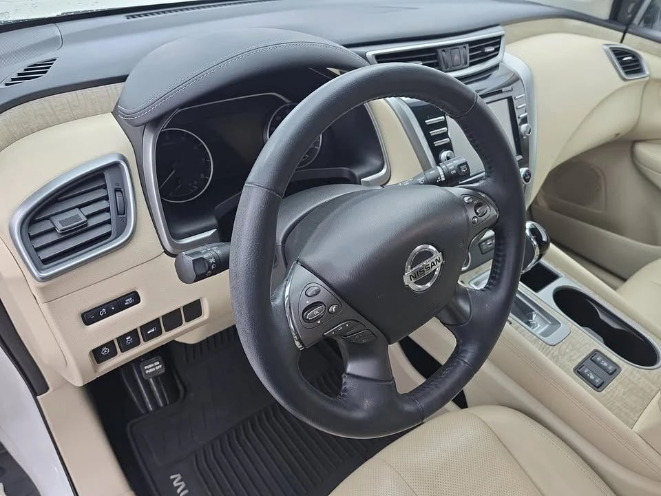 2019 Nissan Murano 3rd Gen - Image 16 of 20