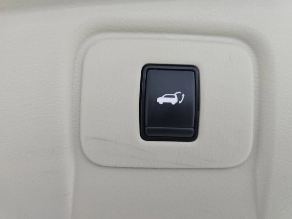 2019 Nissan Murano 3rd Gen - Image 13 of 20