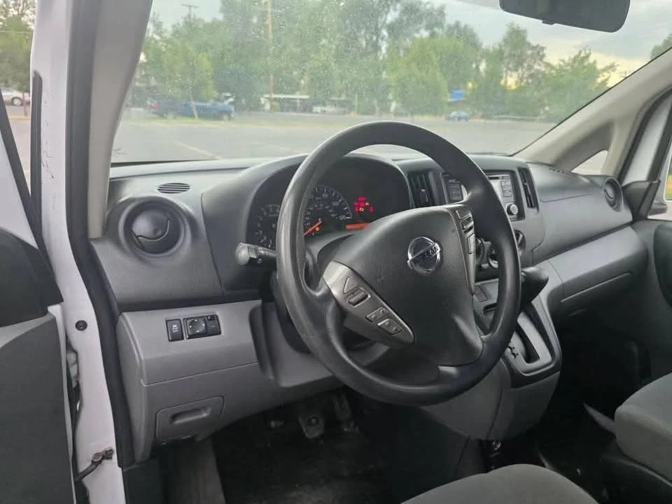 2019 Nissan NV - Image 2 of 7
