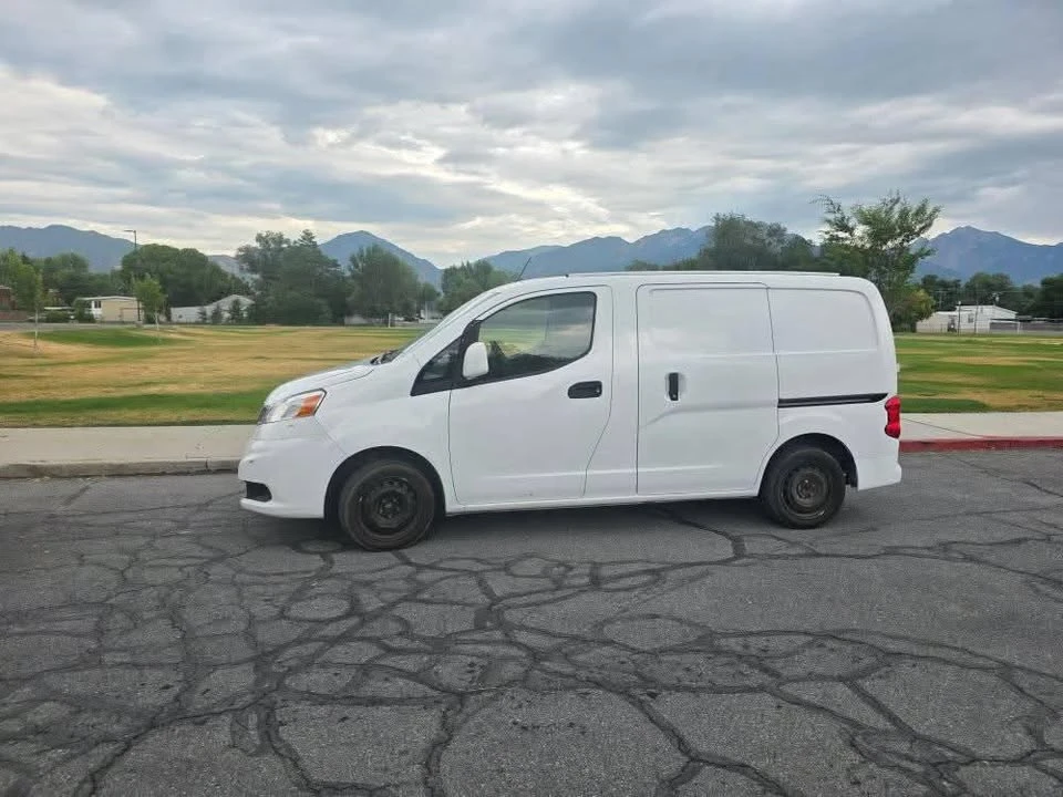 2019 Nissan NV - Image 4 of 7
