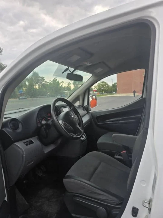 2019 Nissan NV - Image 5 of 7
