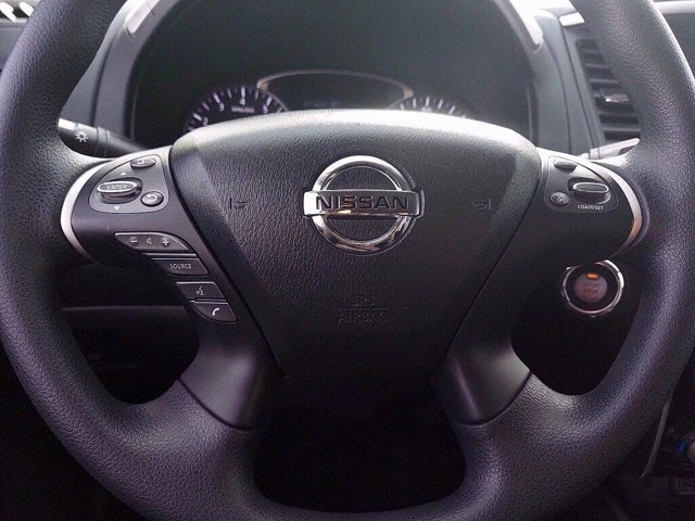 2019 Nissan Pathfinder 4th Gen - Image 18 of 20