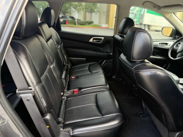 2019 Nissan Pathfinder 4th Gen - Image 12 of 21