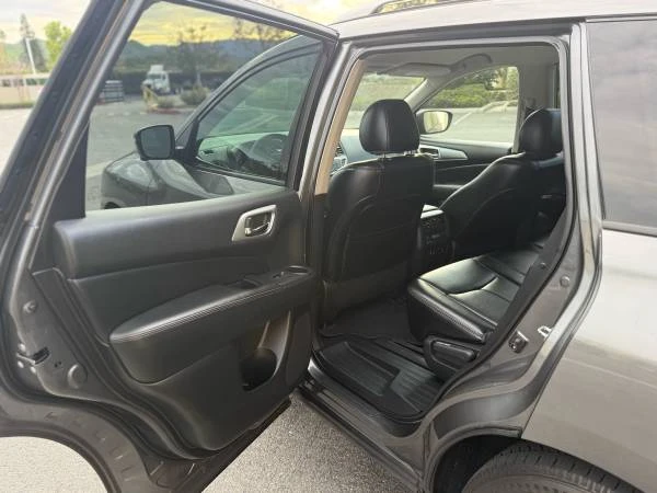 2019 Nissan Pathfinder 4th Gen - Image 16 of 21