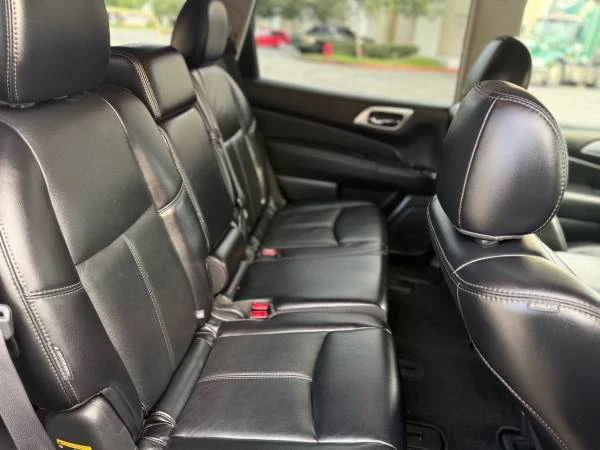 2019 Nissan Pathfinder 4th Gen - Image 13 of 21