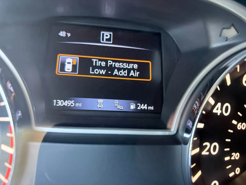 2019 Nissan Pathfinder 4th Gen - Image 4 of 9