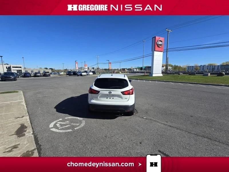 2019 Nissan Rogue - Image 4 of 7