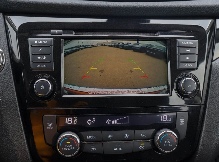 2019 Nissan Rogue - Image 6 of 8