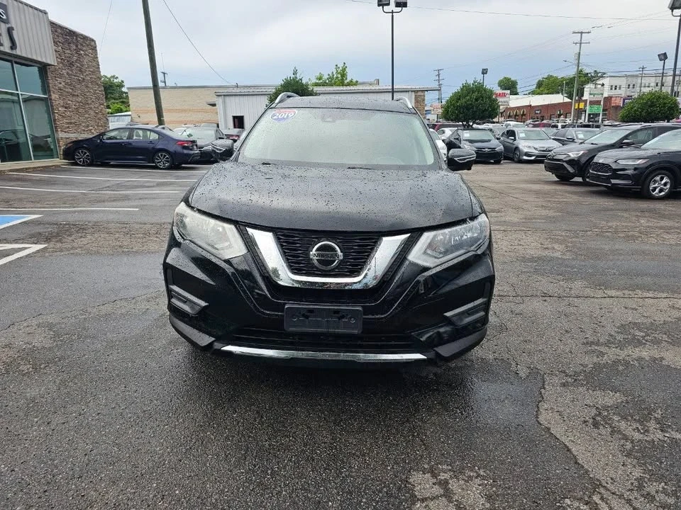 2019 Nissan Rogue - Image 3 of 20
