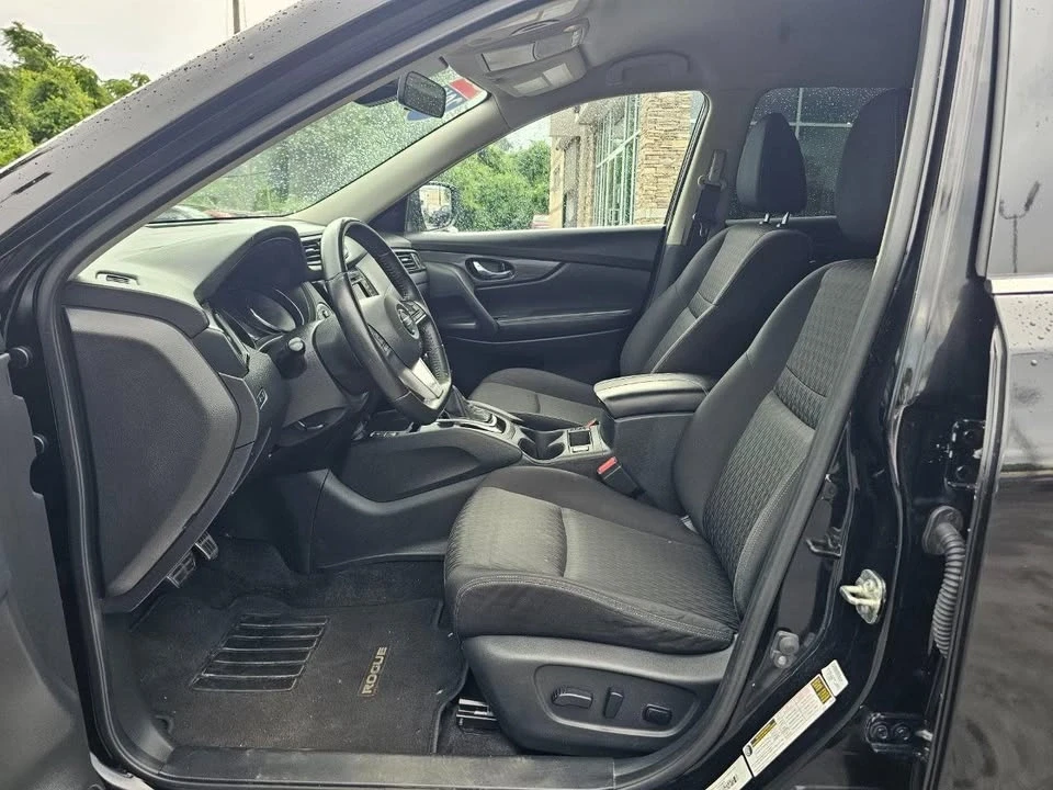 2019 Nissan Rogue - Image 7 of 20