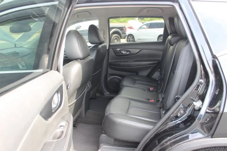 2019 Nissan Rogue - Image 19 of 19