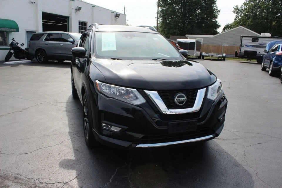 2019 Nissan Rogue - Image 12 of 19