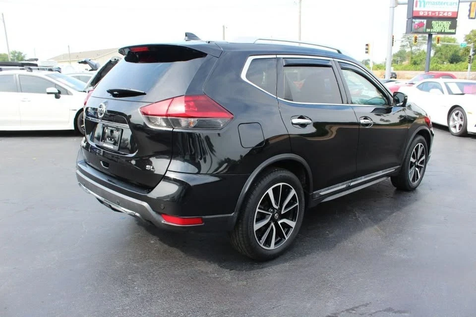 2019 Nissan Rogue - Image 7 of 19