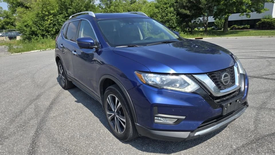 2019 Nissan Rogue - Image 7 of 15