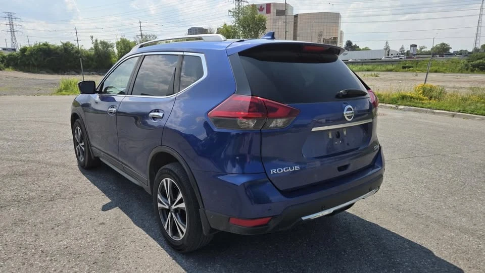 2019 Nissan Rogue - Image 3 of 15