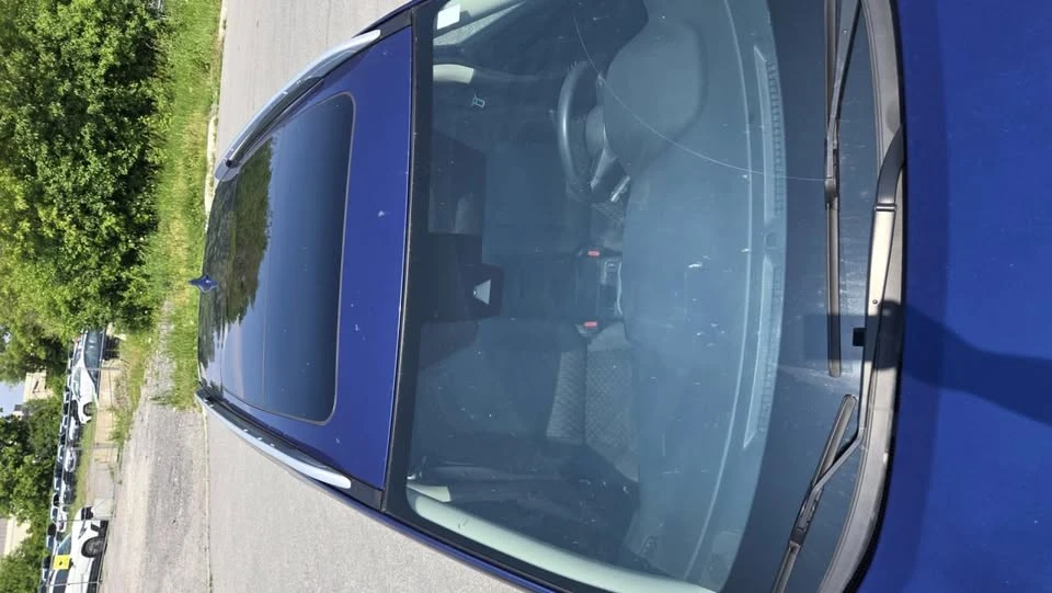 2019 Nissan Rogue - Image 9 of 15