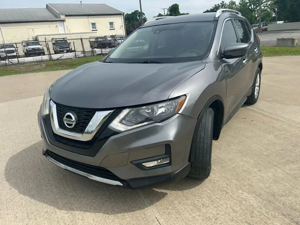 2019 Nissan Rogue - Image 2 of 8