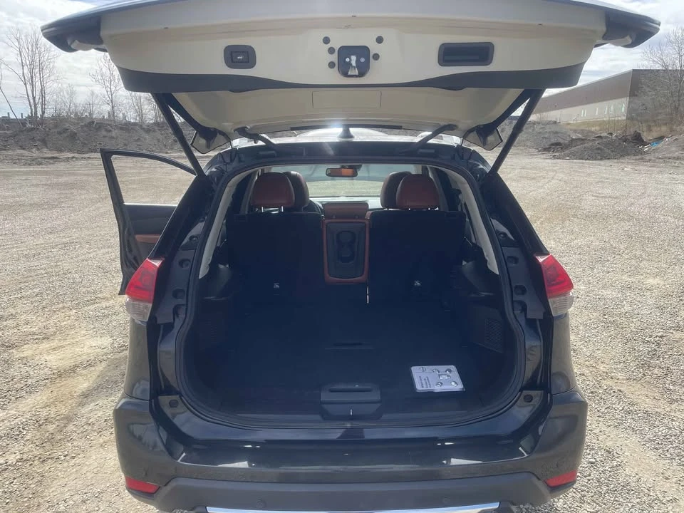2019 Nissan Rogue - Image 18 of 19