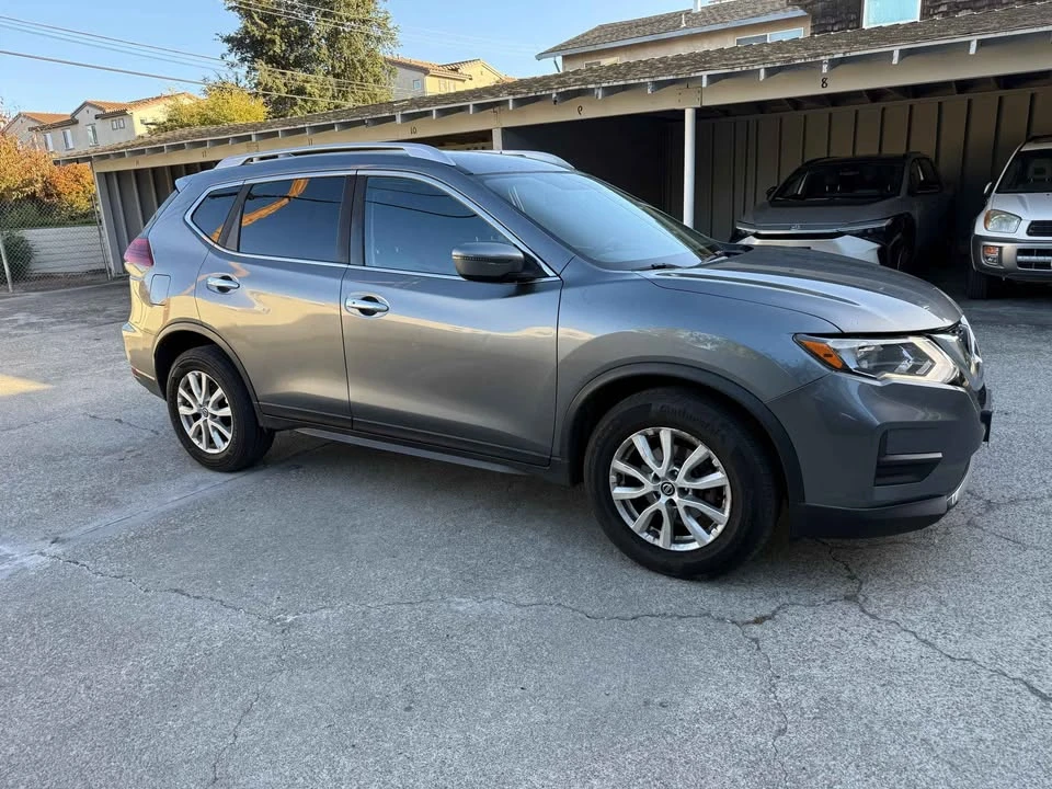 2019 Nissan Rogue - Image 3 of 6
