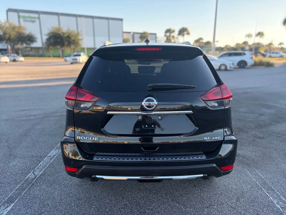 2019 Nissan Rogue - Image 5 of 20