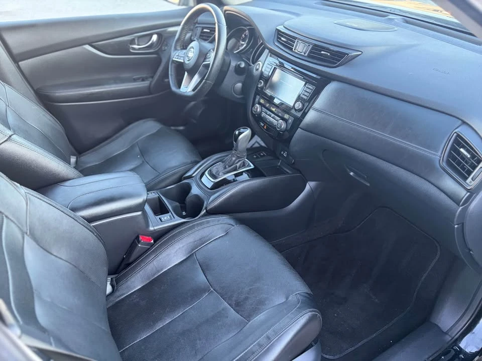 2019 Nissan Rogue - Image 7 of 20