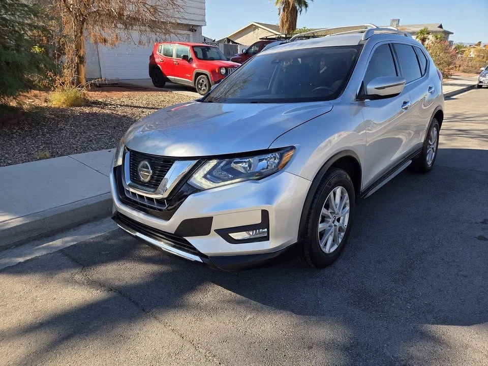 2019 Nissan Rogue - Image 3 of 13