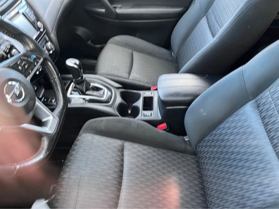 2019 Nissan Rogue - Image 5 of 5
