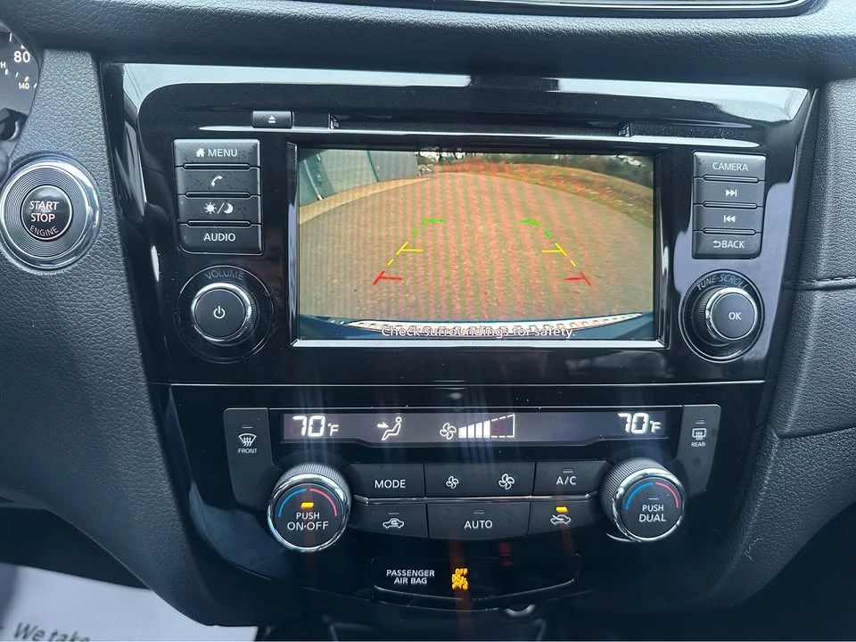 2019 Nissan Rogue - Image 15 of 16