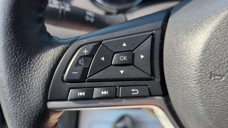 2019 Nissan Rogue - Image 19 of 19