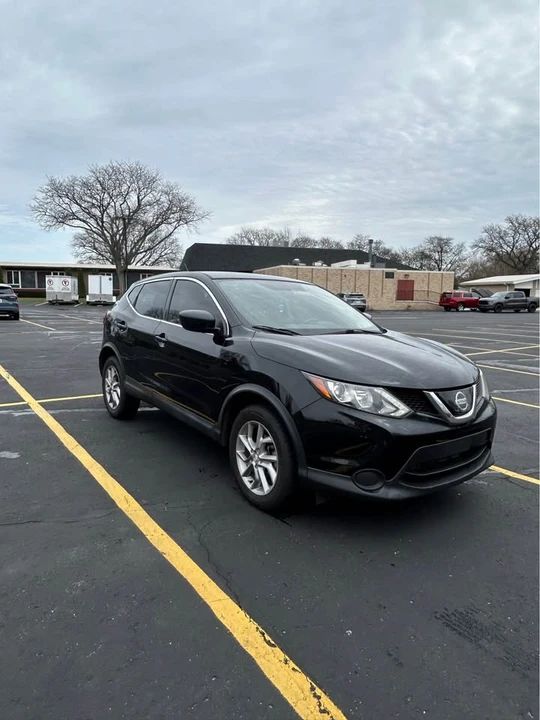 2019 Nissan Rogue - Image 3 of 13