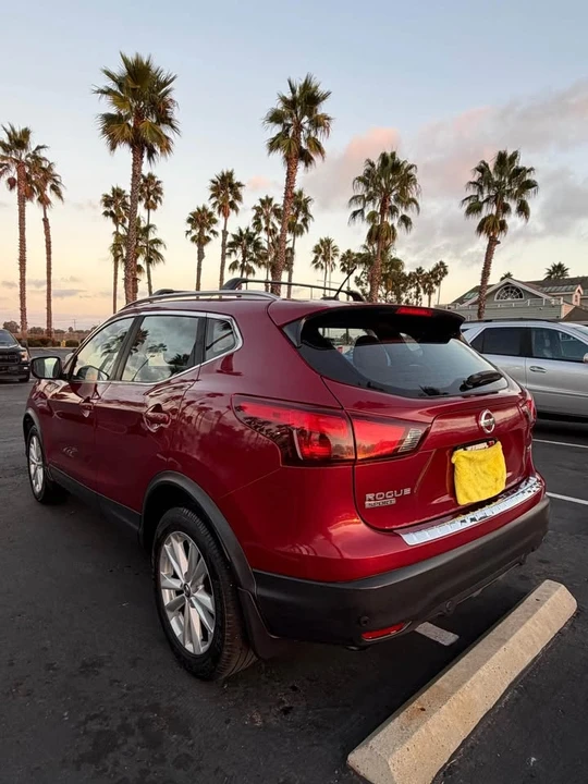 2019 Nissan Rogue - Image 3 of 6