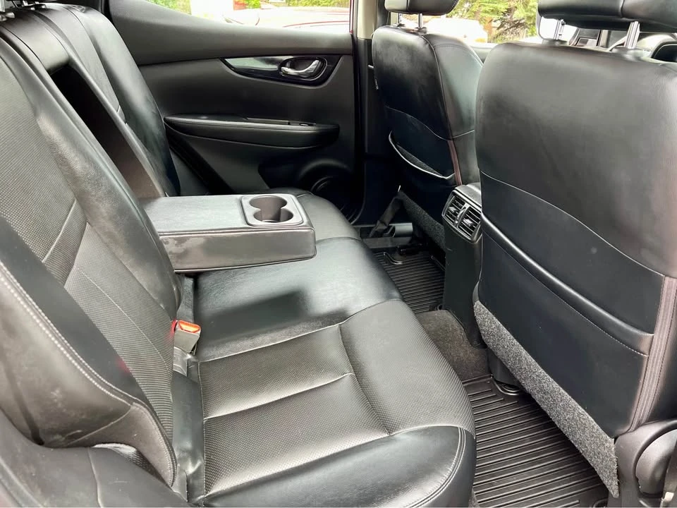 2019 Nissan Rogue - Image 6 of 20