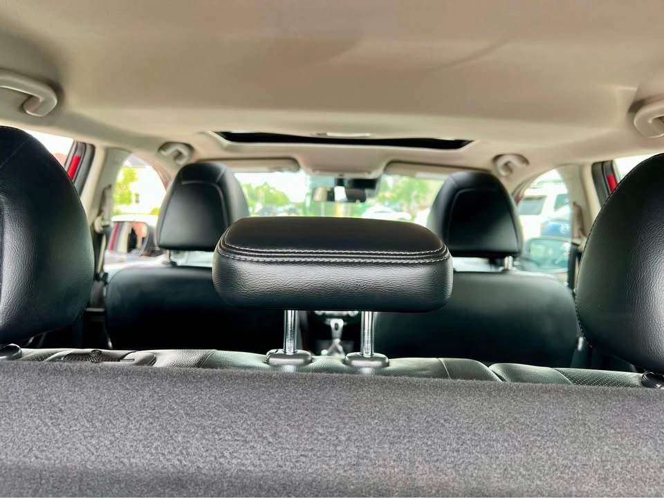 2019 Nissan Rogue - Image 10 of 20