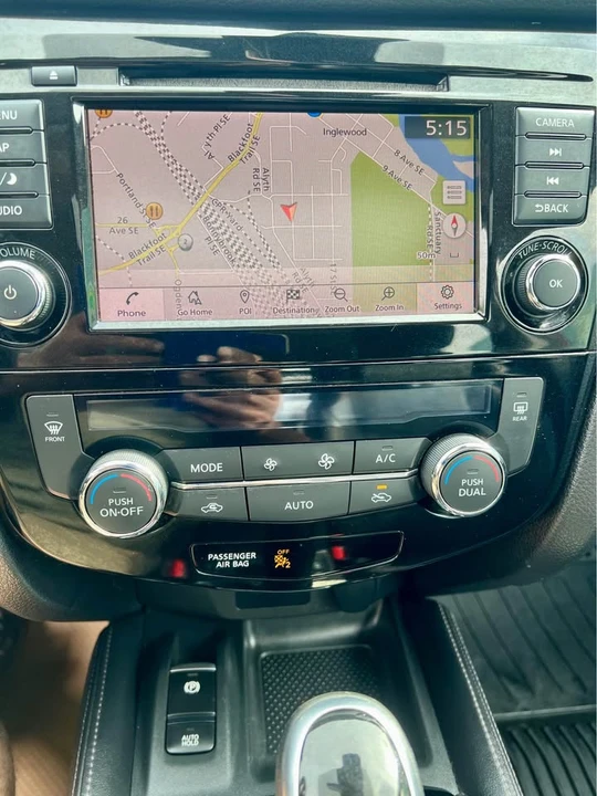 2019 Nissan Rogue - Image 14 of 20