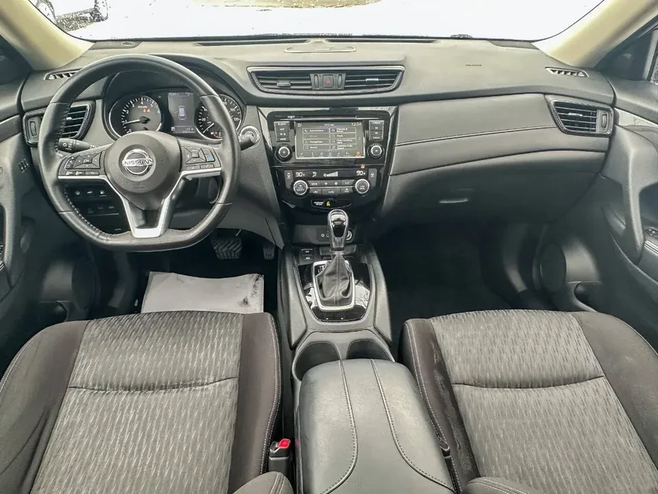 2019 Nissan Rogue - Image 4 of 20