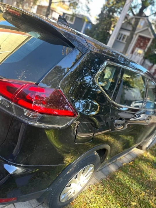 2019 Nissan Rogue - Image 3 of 5