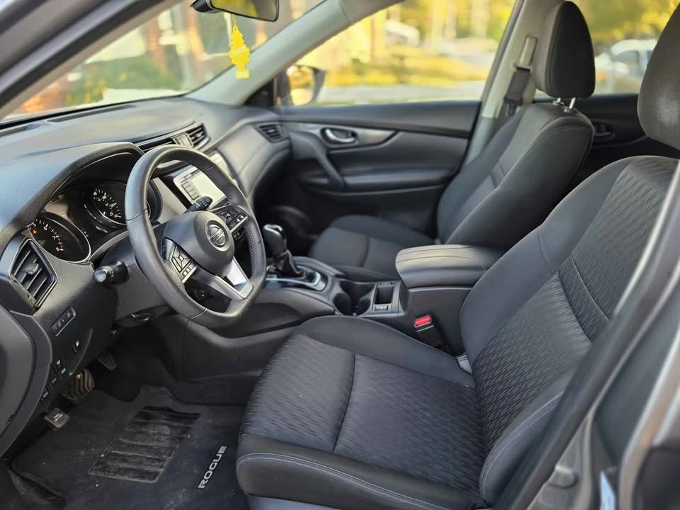 2019 Nissan Rogue - Image 9 of 9