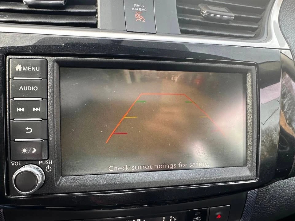 2019 Nissan Sentra 7th Gen - Image 15 of 16