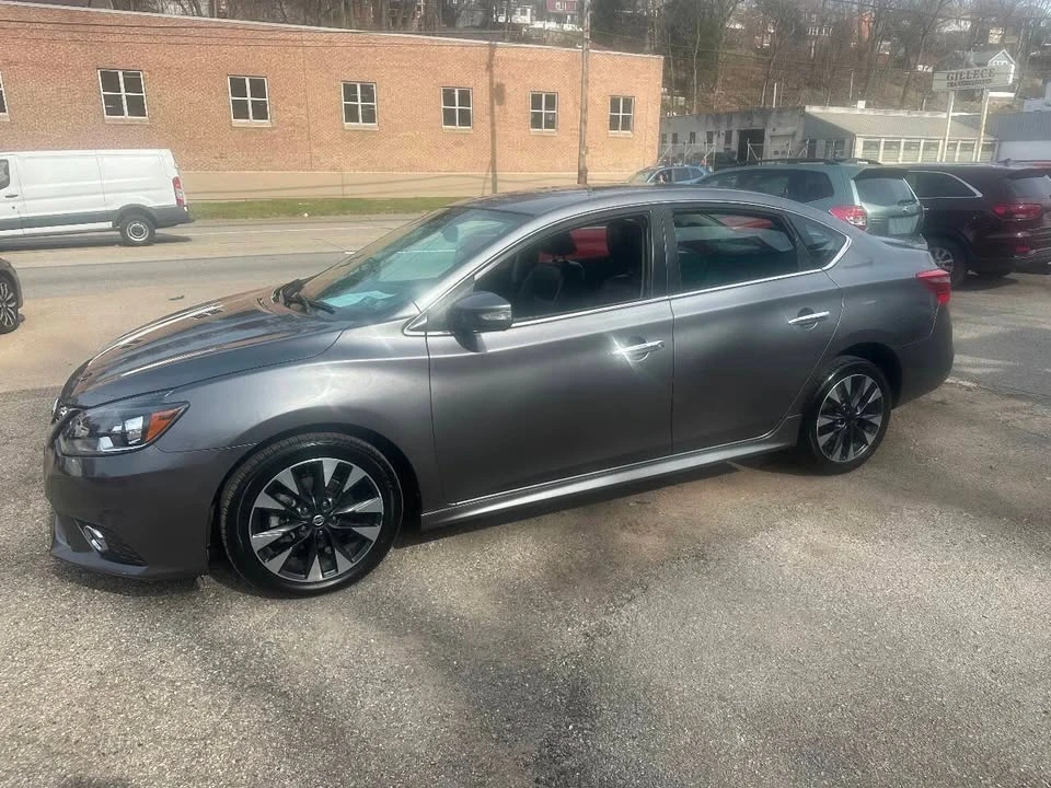 2019 Nissan Sentra 7th Gen - Image 4 of 16