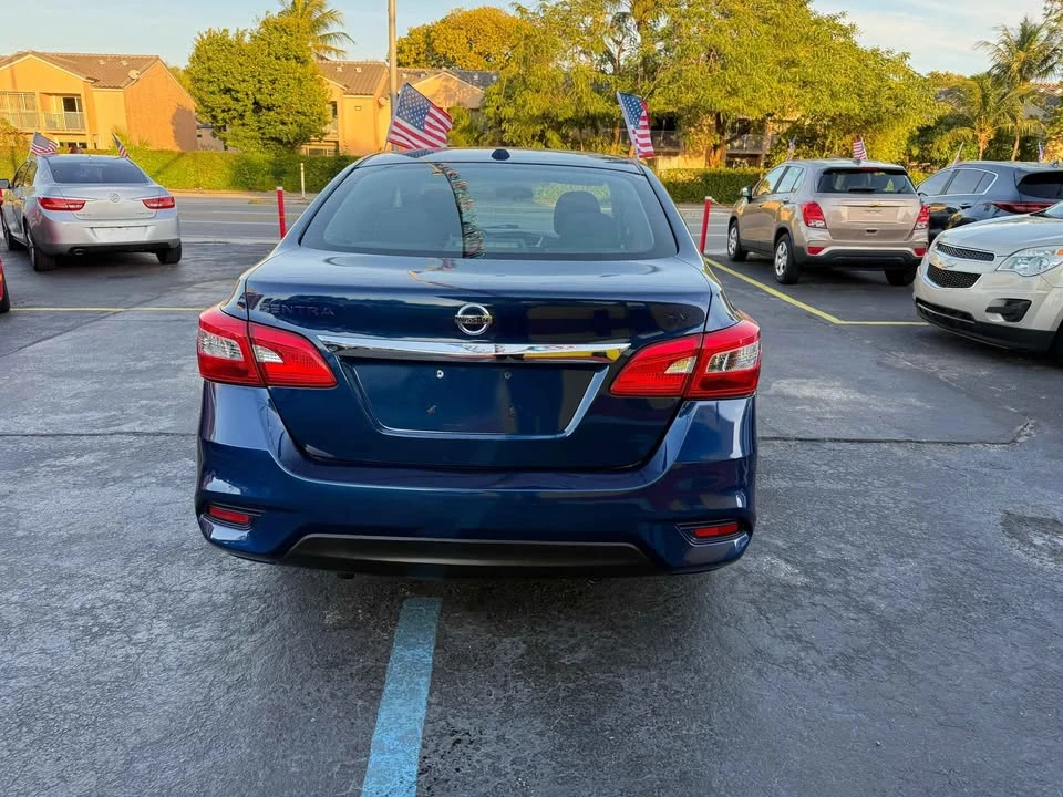 2019 Nissan Sentra 7th Gen - Image 8 of 9