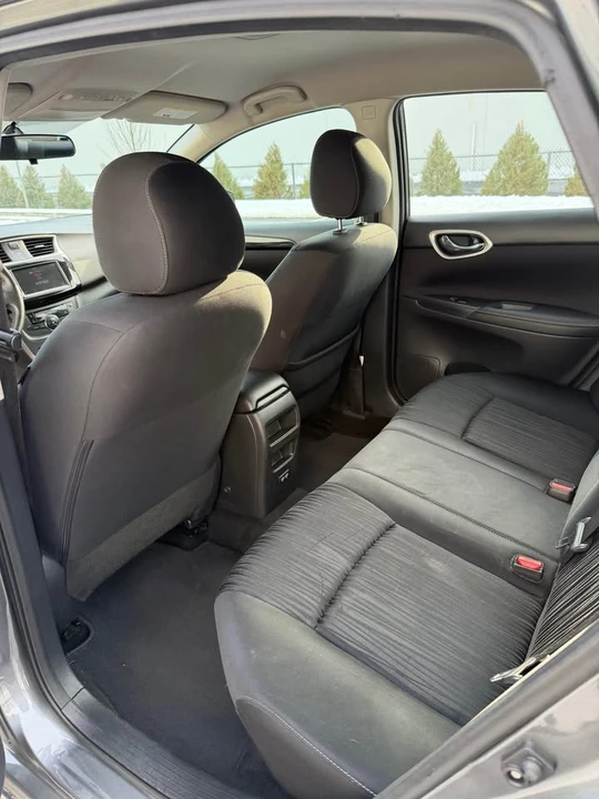 2019 Nissan Sentra 7th Gen - Image 12 of 13