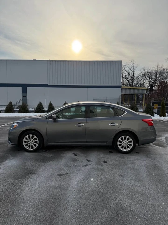 2019 Nissan Sentra 7th Gen - Image 5 of 13