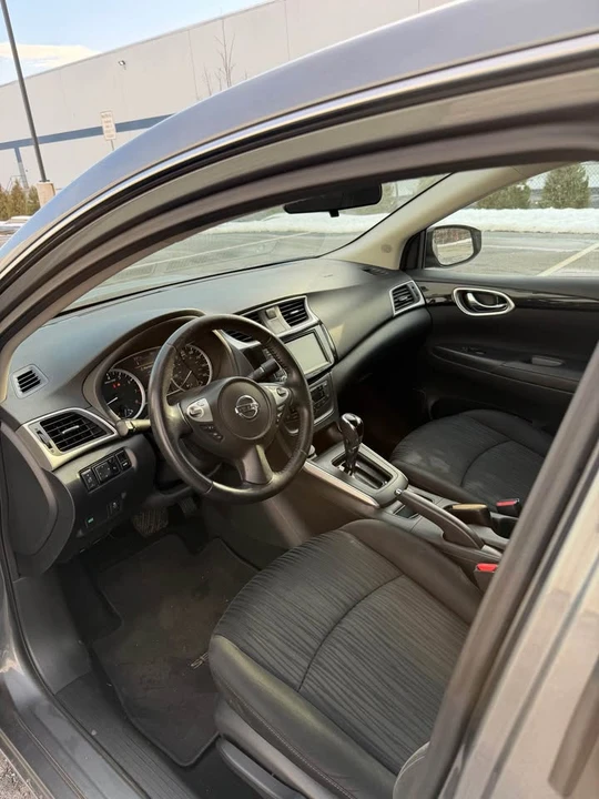 2019 Nissan Sentra 7th Gen - Image 2 of 13