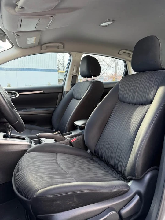 2019 Nissan Sentra 7th Gen - Image 11 of 13